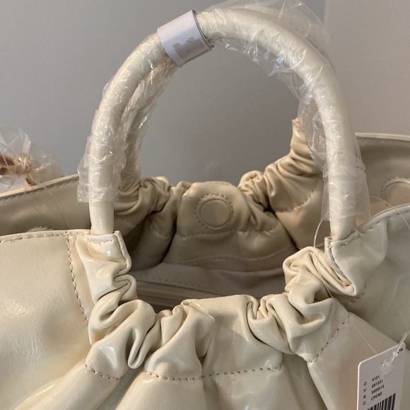 NWT Anthropologie Crème Patent Leather Half Moon Women's Shoulder Bag - Picture 6 of 11